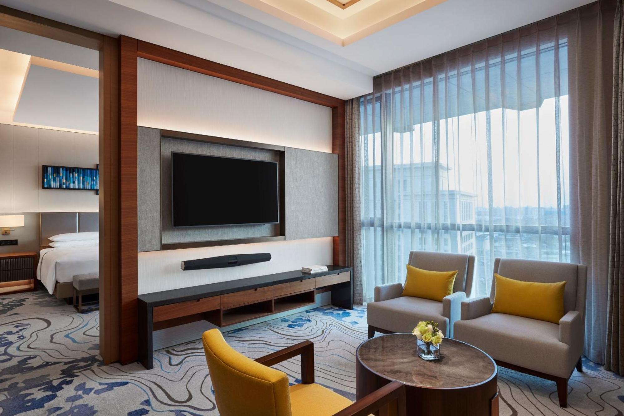 Sheraton Beijing Lize Hotel Экстерьер фото